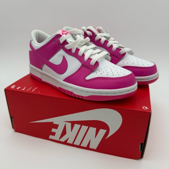 New Nike Dunk Low GS Big Kids 5 5Y Women's 6.5 Laser Fuchsia Pink Barbie Shoes - Picture 3 of 9
